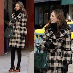 ISO!!! Betsey Johnson Coat, as seen on Blair Waldorf on Gossip Girl.
